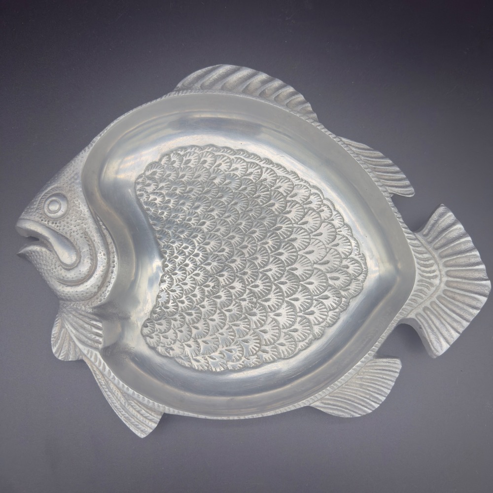 Vintage Hammered Aluminum Fish Serving Platter Decorative Coastal Bowl India